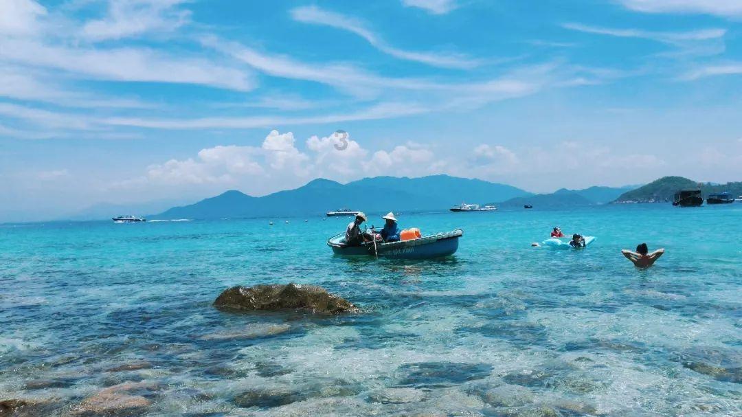 浪漫衣裙